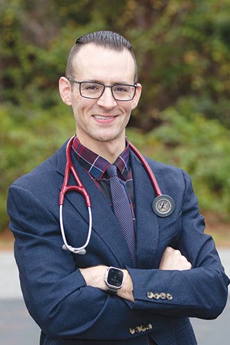 Medical oncologist Gregory Haidemenos