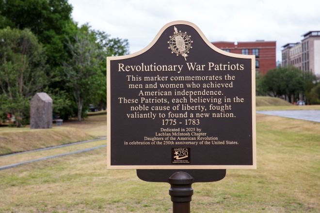 Revolutionary War Patriots plaque
